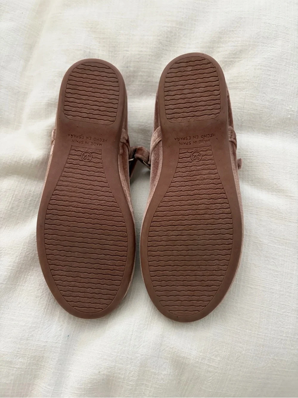 The Children's Place Velvet Mary Jane Shoes in Brown
